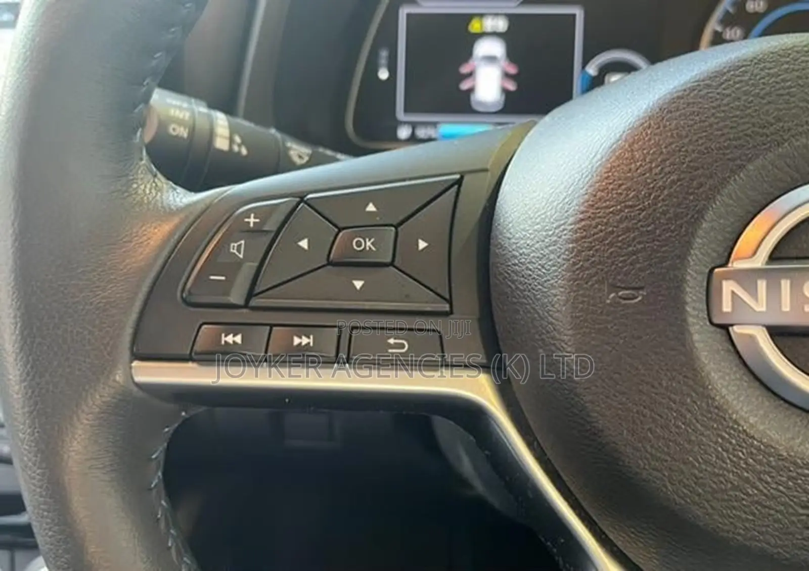 Nissan Leaf 2023 White