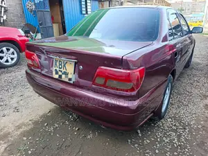 Toyota Carina 2001 Red