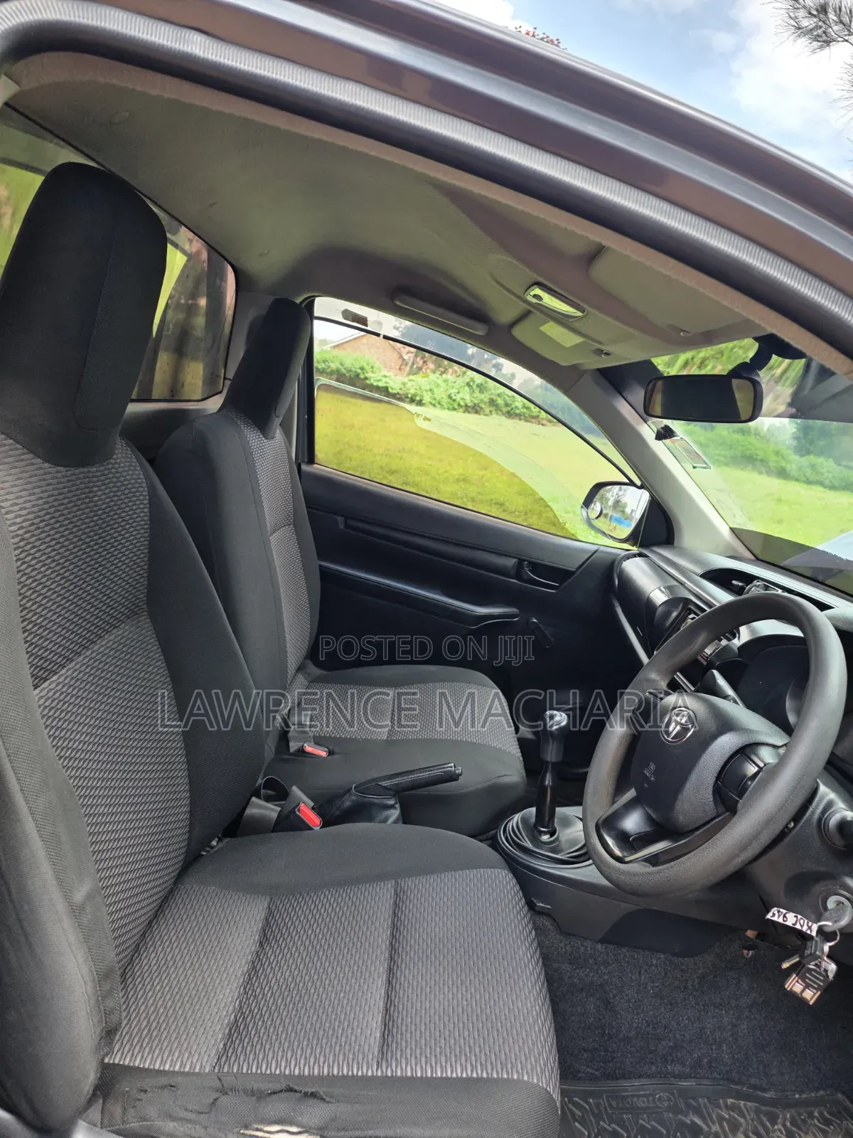 Toyota Hilux 2021 Gray