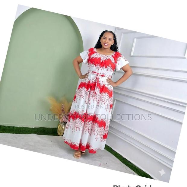 Ladies Short Sleeved Maxi Dresses - thumbnail 3