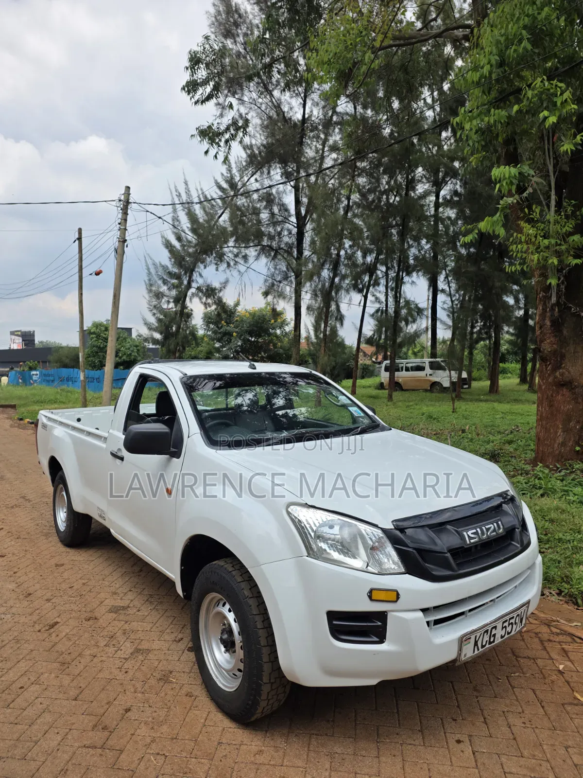 Isuzu D-MAX 2015 White