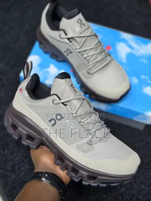 Qc Sneakers