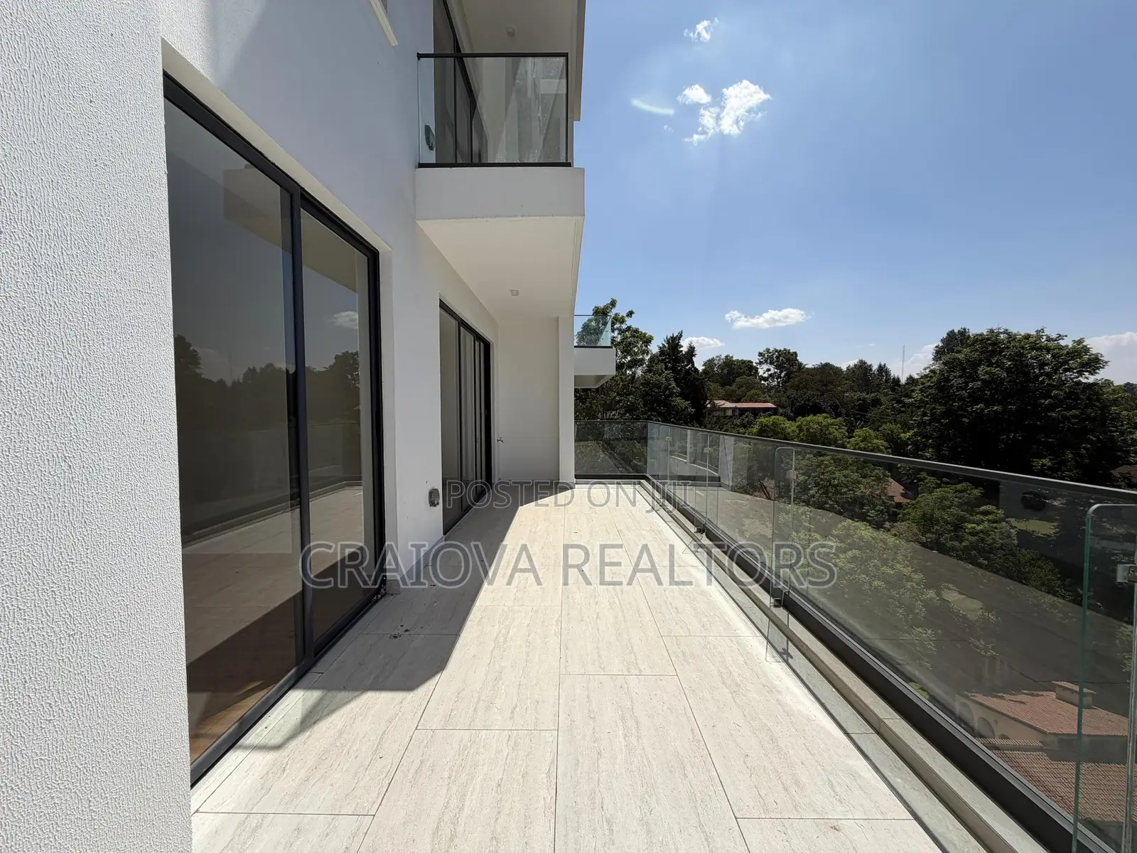 2bdrm Apartment in Riverside Drive for sale