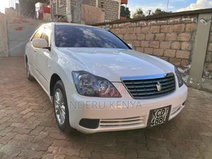 Toyota Crown 2008 White