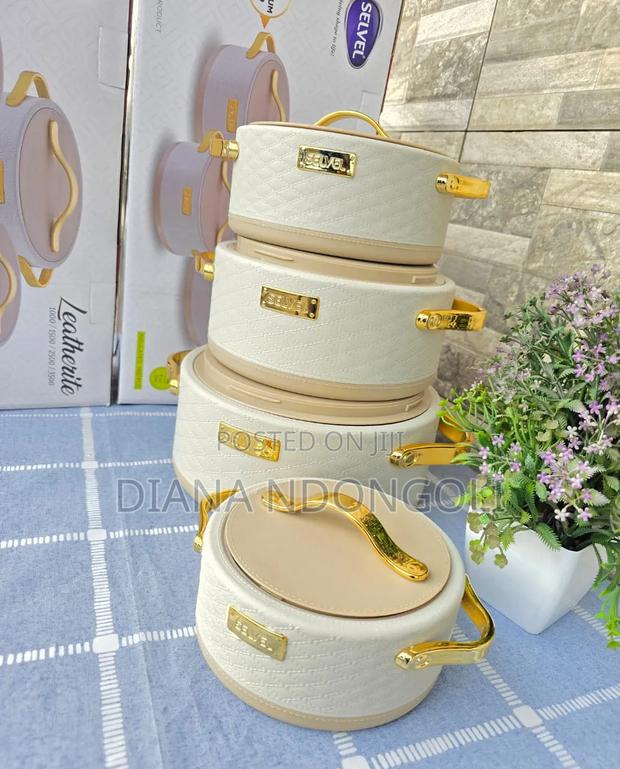 *! New In*
*4pcs Leatherite Hotpot*
*Offer Price at 3500