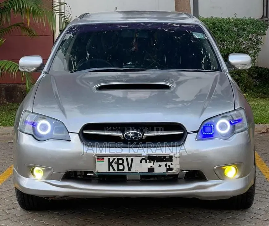 Subaru Legacy 2010 Silver