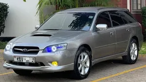 Subaru Legacy 2010 Silver