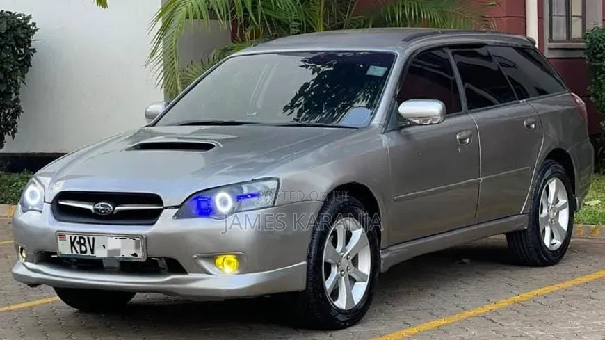 Subaru Legacy 2010 Silver