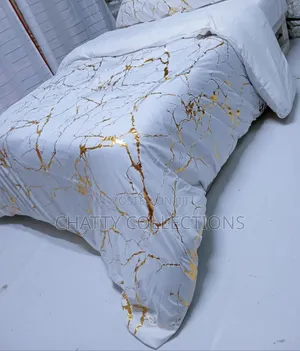 6 by 7 Luxury White Gold Marble Texture Foil Style Duvet Cover Set