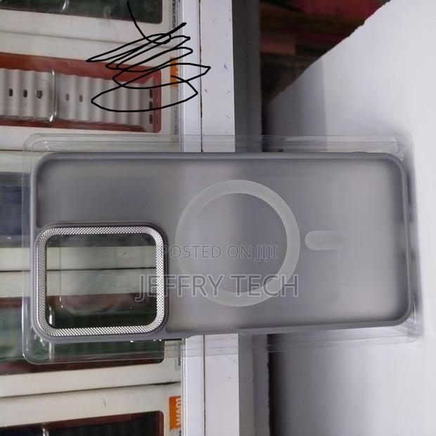 Xiaomi Redmi 13c Magnetic Case - Grey Tpu+Pc, Shockproof, Magsafe Com - thumbnail 2