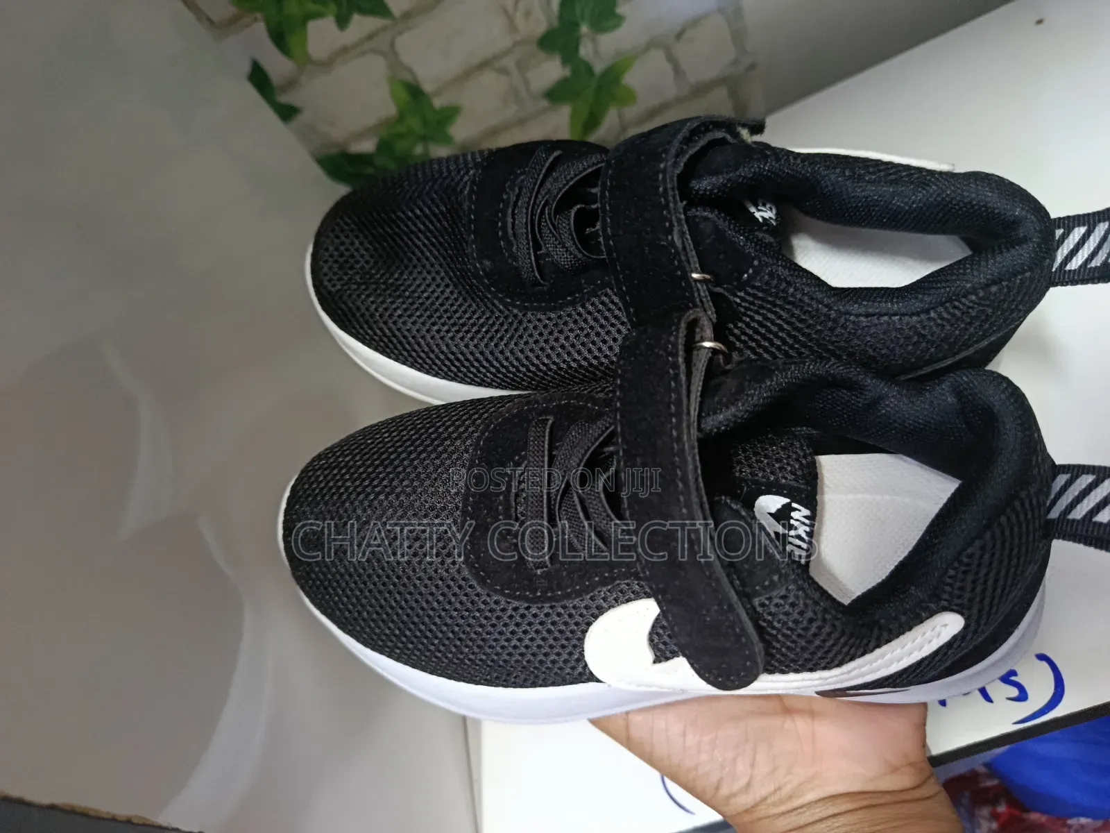 Black and White Unisex Sporty Kids Sizes 26 to 30