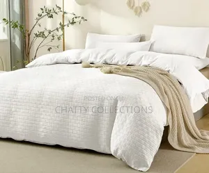 White 6 by 7 Waffle Weaving Poplin Luxury Soft Cotton Duvet Cover Set