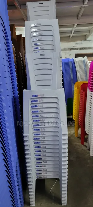 Modern Armless Plastic Chairs in Stock