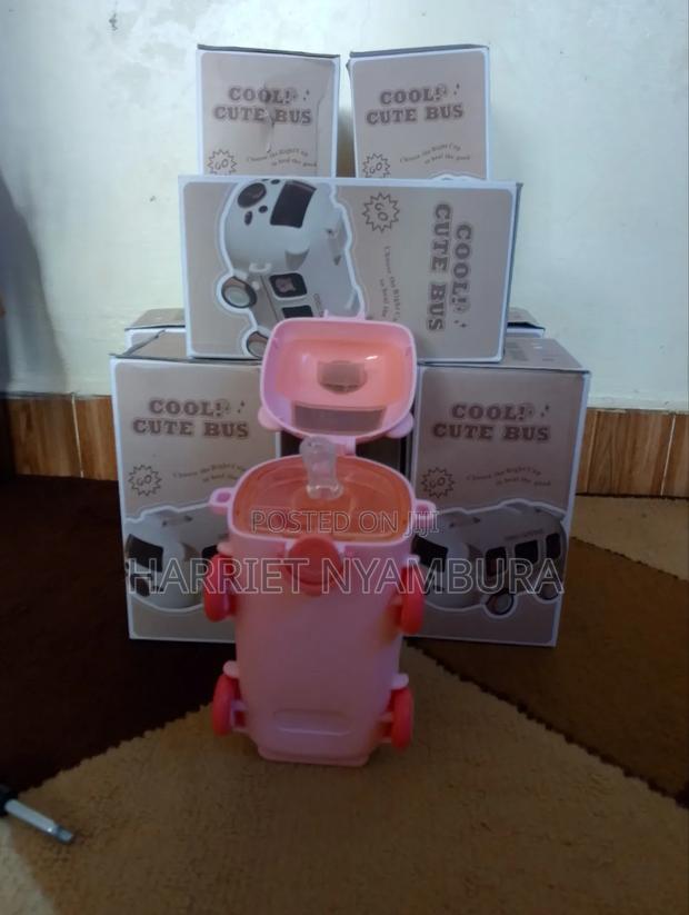 Toy Bus Water Bottles - thumbnail 2