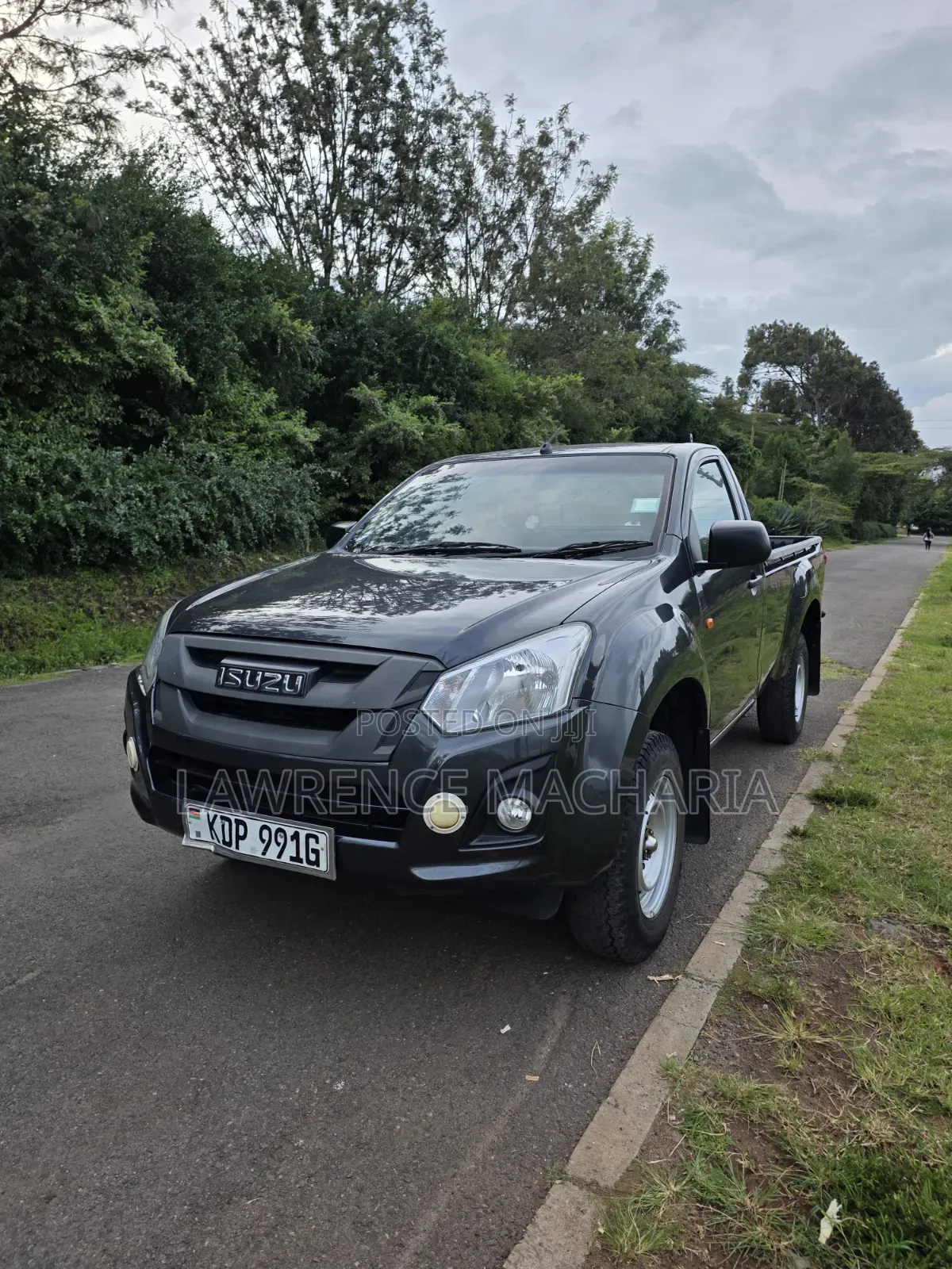 Isuzu D-MAX 2024 Gray