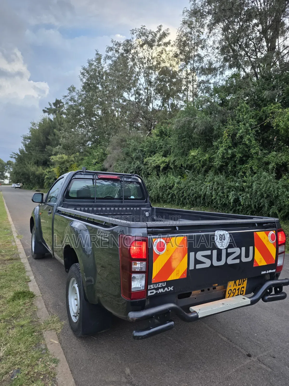Isuzu D-MAX 2024 Gray