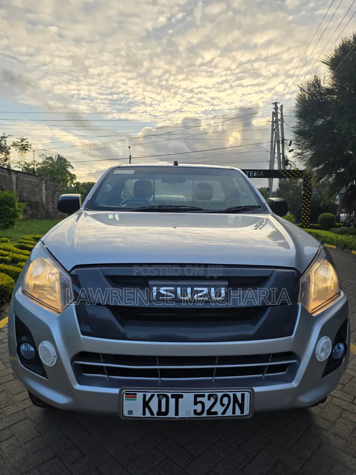 Isuzu D-MAX 2025 Silver