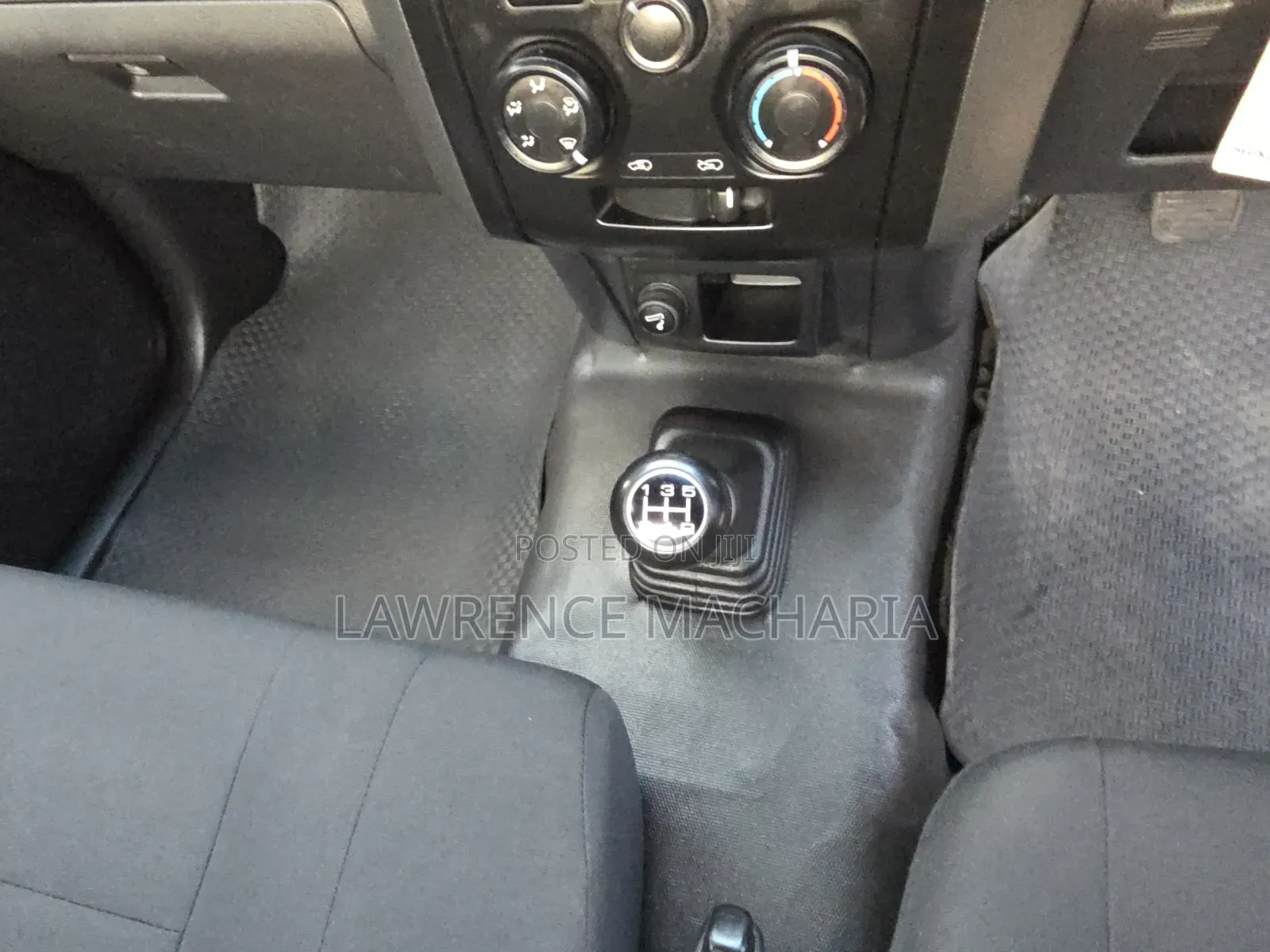 Isuzu D-MAX 2025 Silver