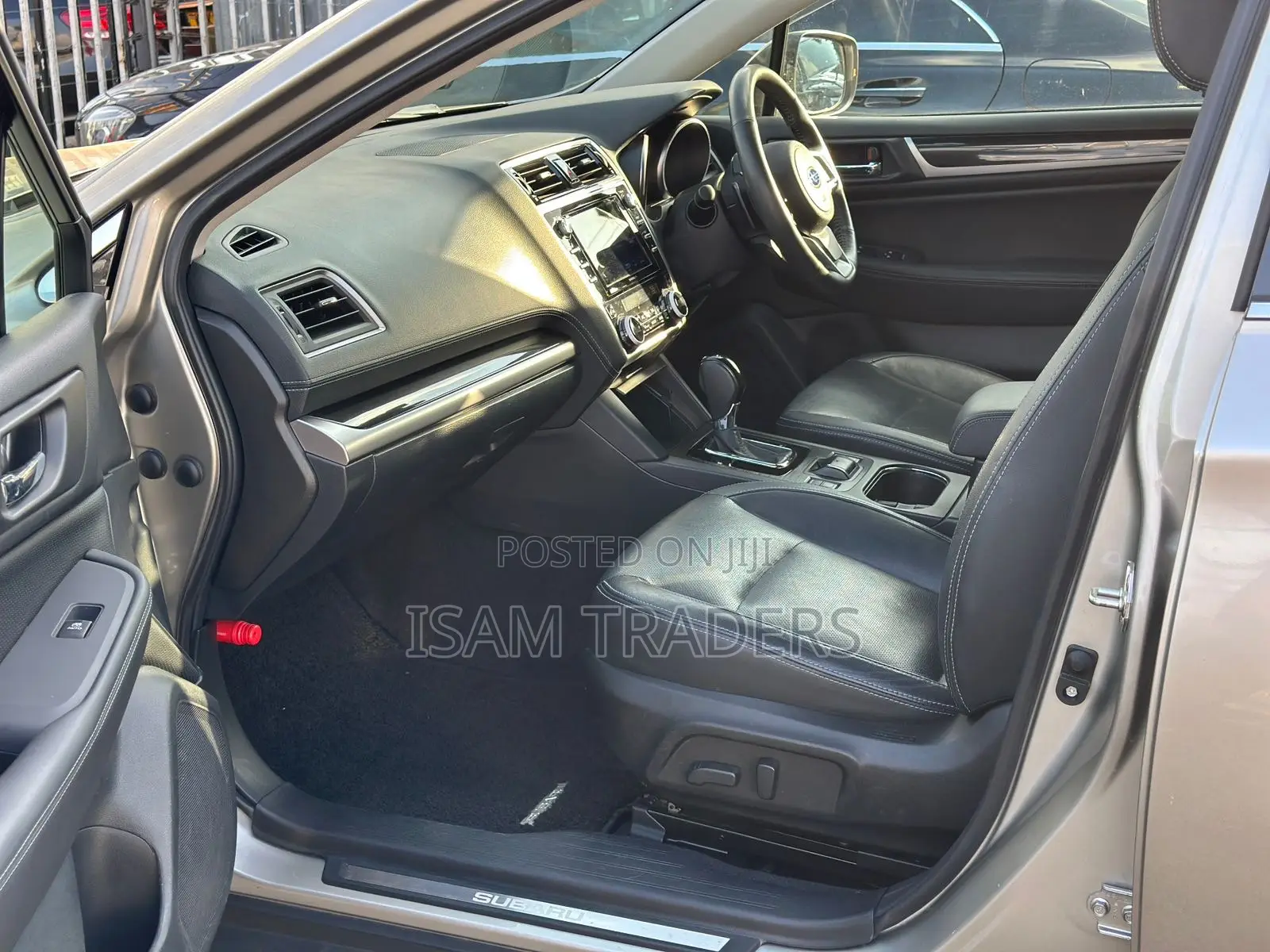 Subaru Outback 2.5i Premium AWD 2019 Gold