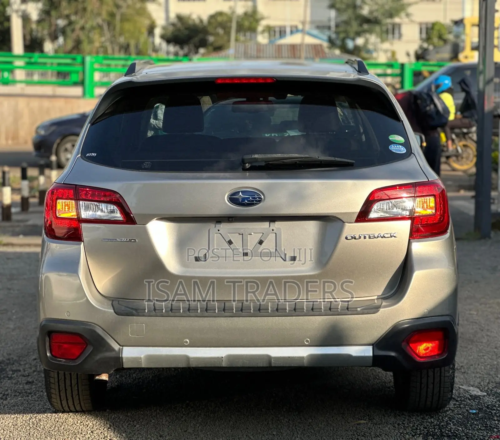 Subaru Outback 2.5i Premium AWD 2019 Gold