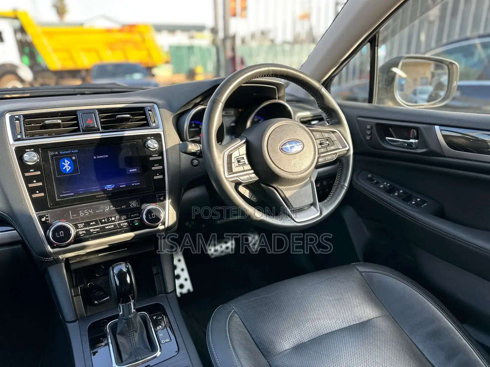 Subaru Outback 2.5i Premium AWD 2019 Gold