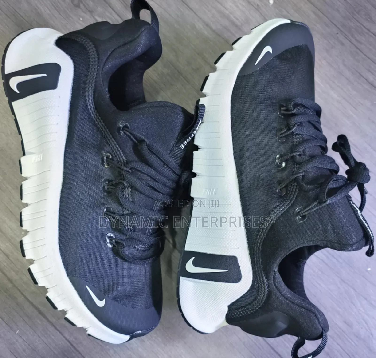 Nike Metcon Black and White Shoes Sz :37-45