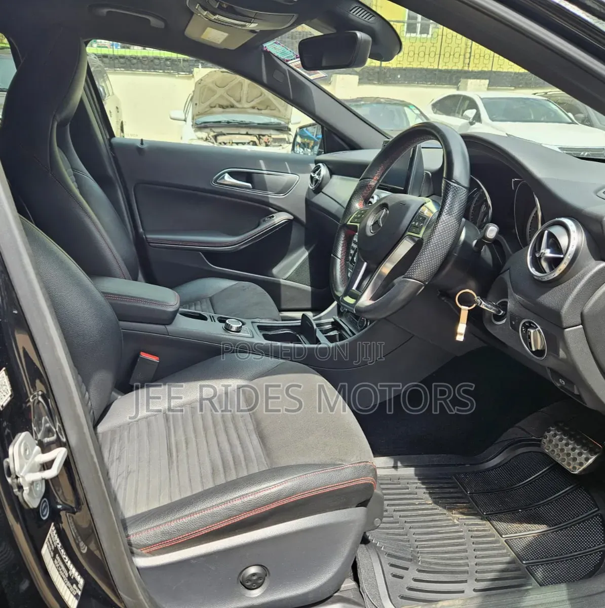 Mercedes-Benz GLA-Class 2016 Black