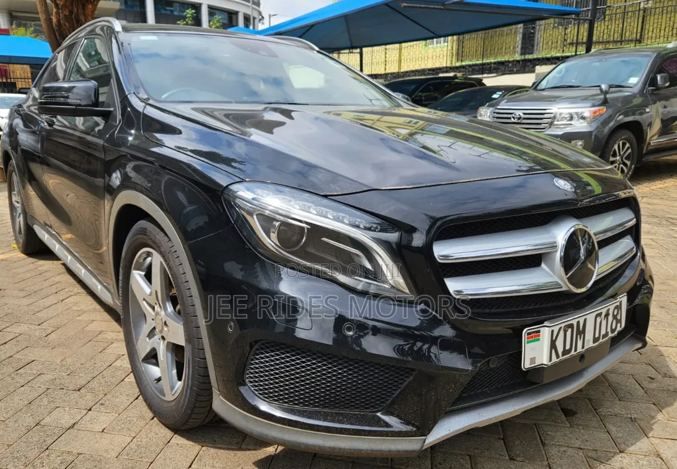 Mercedes-Benz GLA-Class 2016 Black