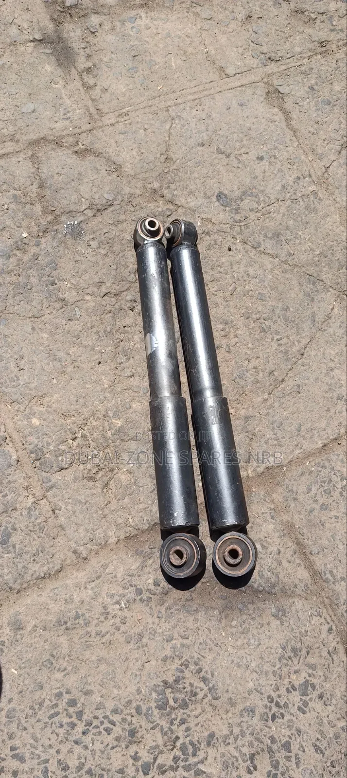 Rear Shocks Alphard, Harrier,Lexus 450 Available.