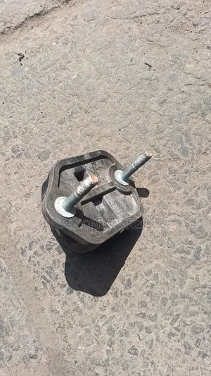 Gearbox Engine Mount Honda Accord.