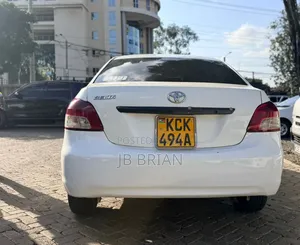 Toyota Belta 2009 White