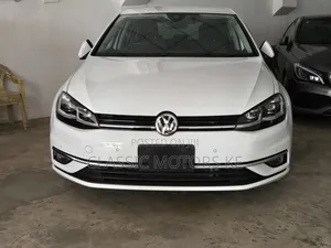 Volkswagen Golf 1.4T TSI FWD 2020 White