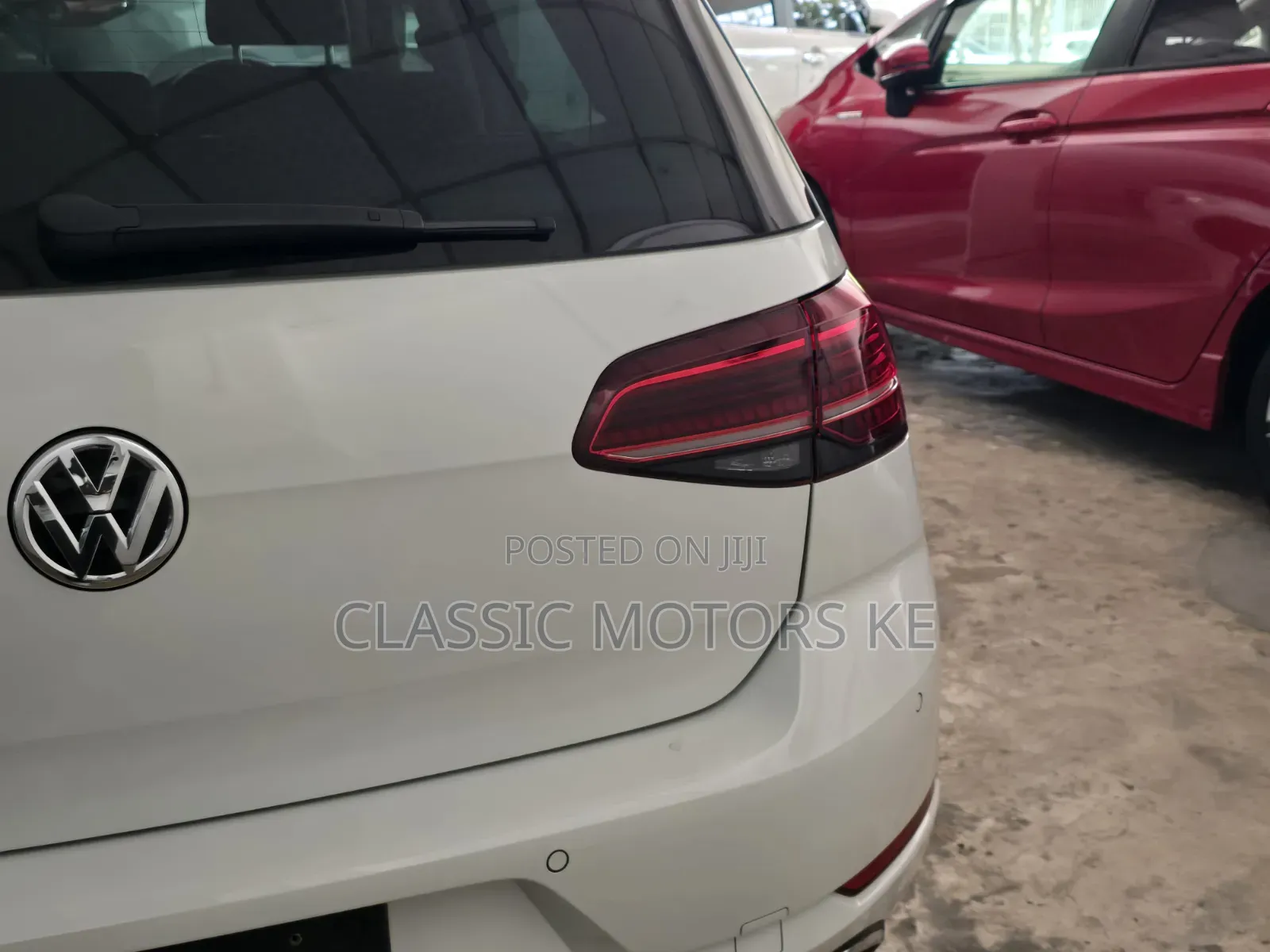 Volkswagen Golf 1.4T TSI FWD 2020 White