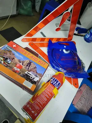 Emergency Safety Kit Extinguisher,Aid Kit,Reflective Triangle,Towrope