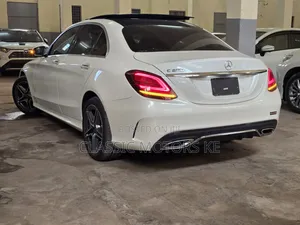 Mercedes-Benz C200 2020 White