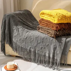 Nordic Style Sofa Throw Blanket With Tassels
