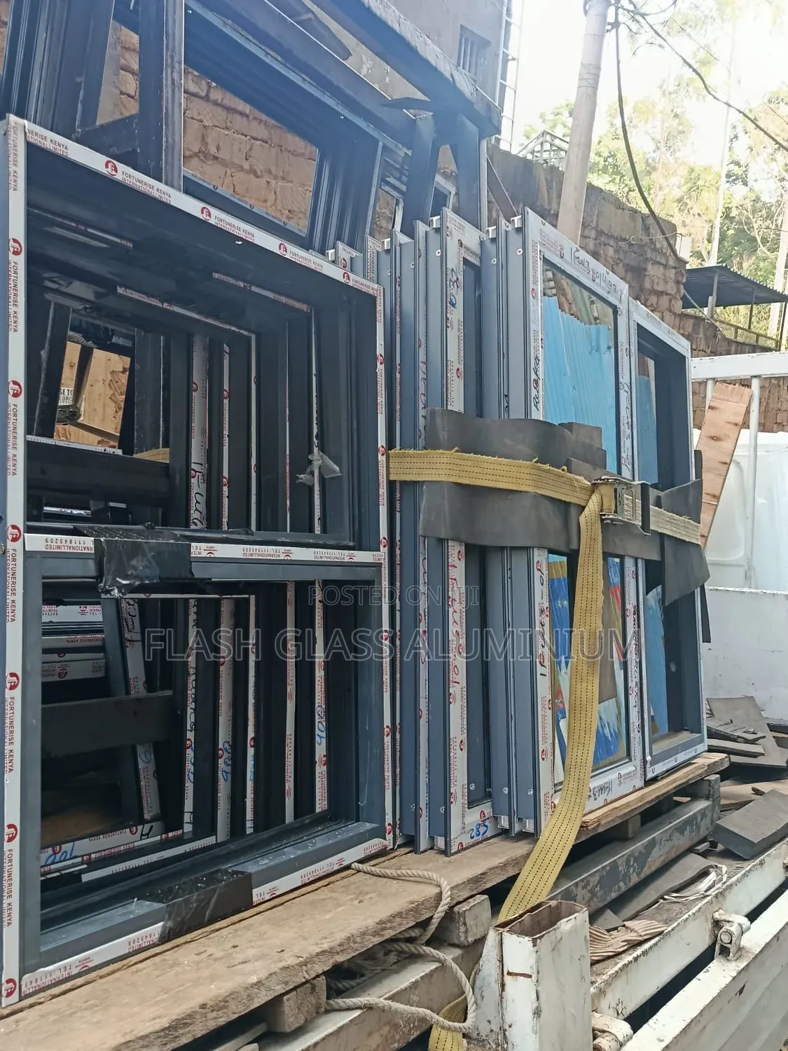 Aluminium Windows Single Glaze