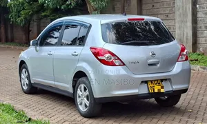 Nissan Tiida 1.5L 16V 2010 Silver