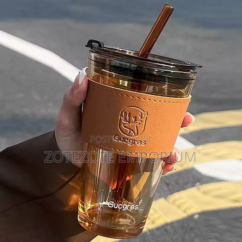 Glass Cup With Cover and Straw