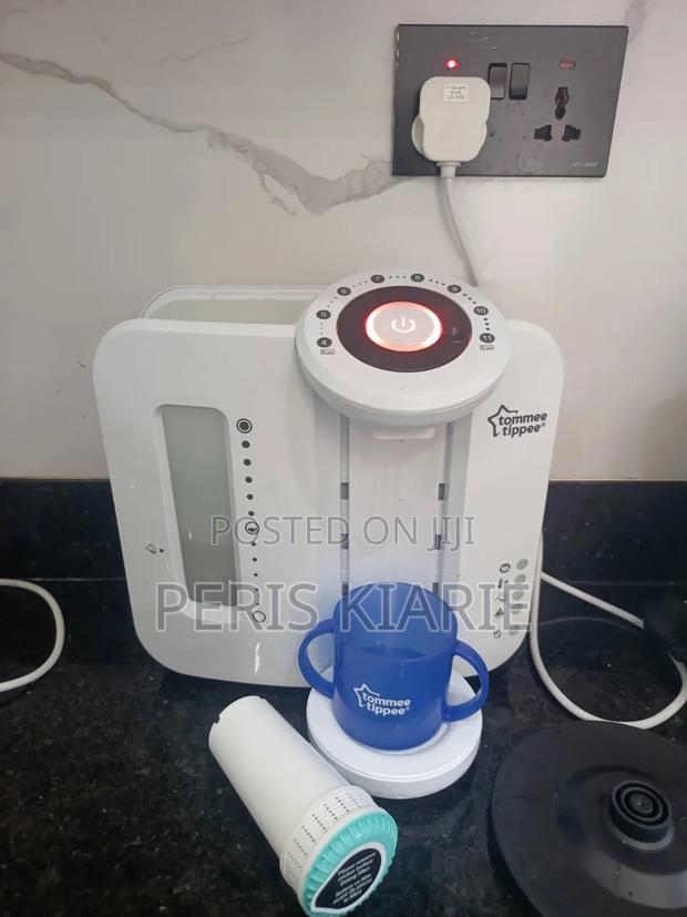 Baby Formula Prep Set With an Extra New Sterliser