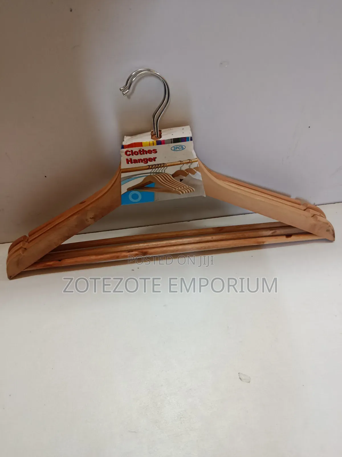 3 Pcs Wooden Clothes Hanger