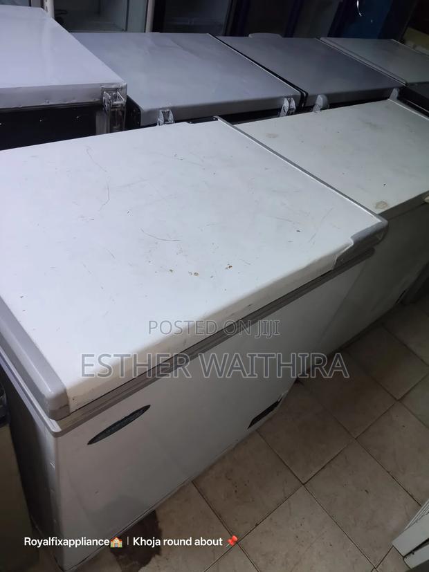 Super Clean West Point Deep Freezer