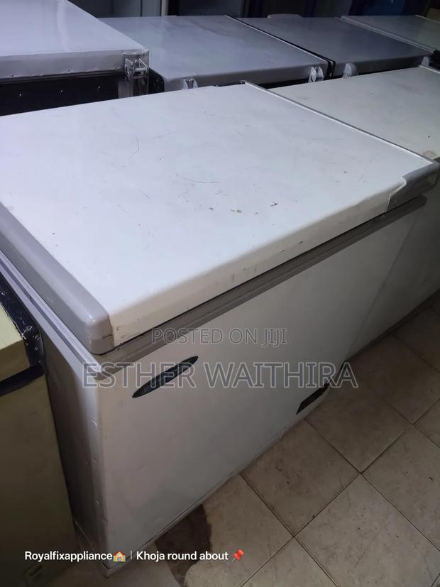 Super Clean West Point Deep Freezer - thumbnail 4