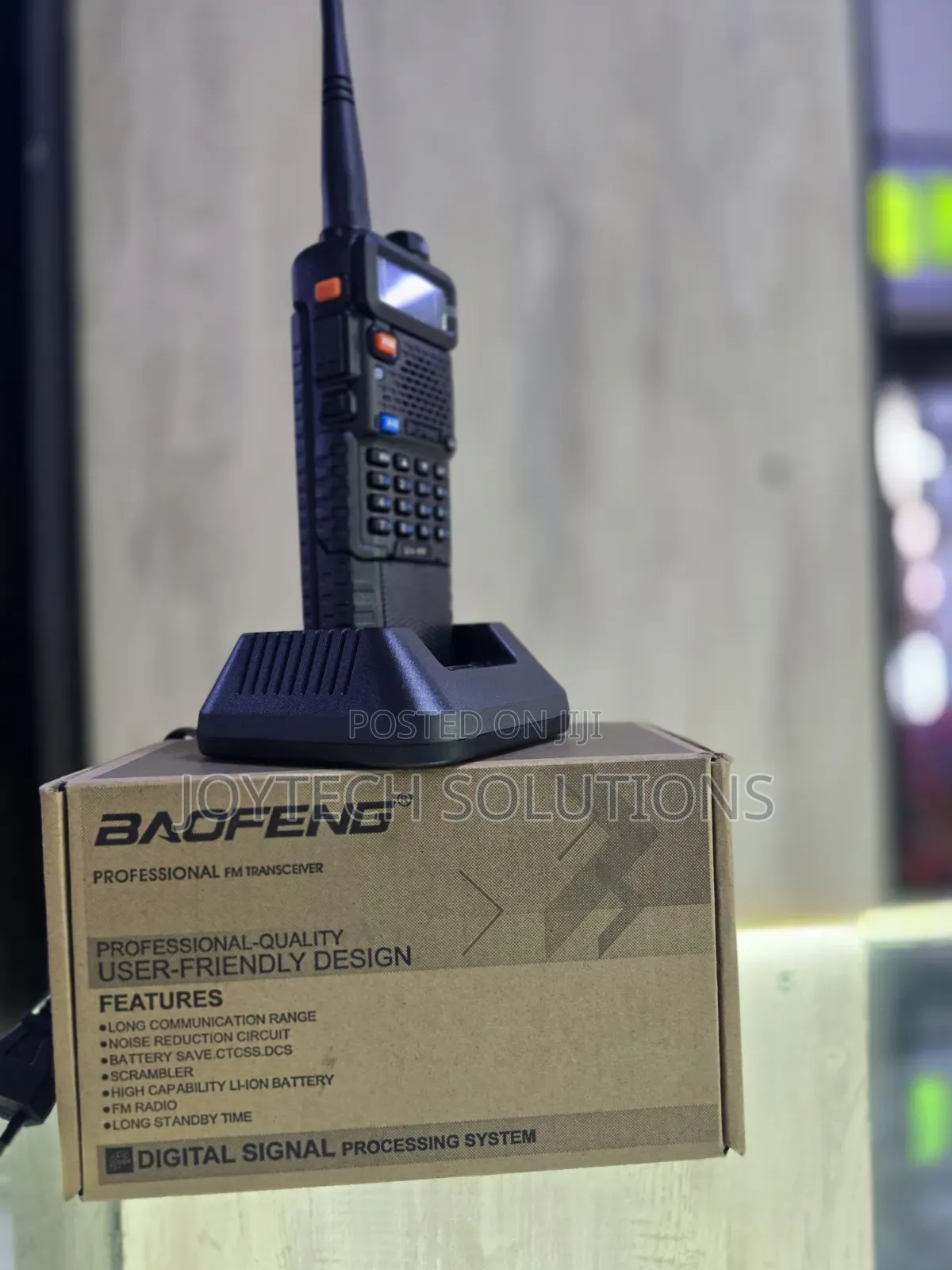 Heavy Duty Baofeng Radio Transceiver | Complete Kit With Charging Dock