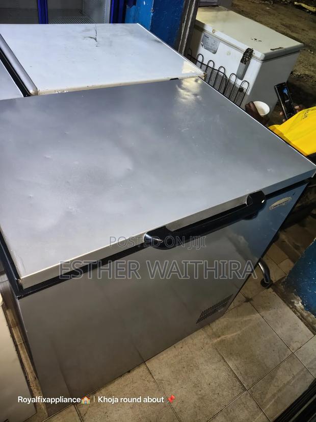 Super Clean Chest Freezer in Good Condition