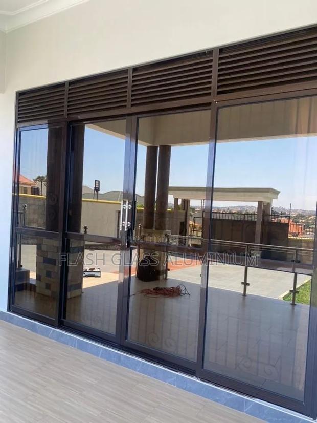 Aluminum Sliding Doors - thumbnail 2
