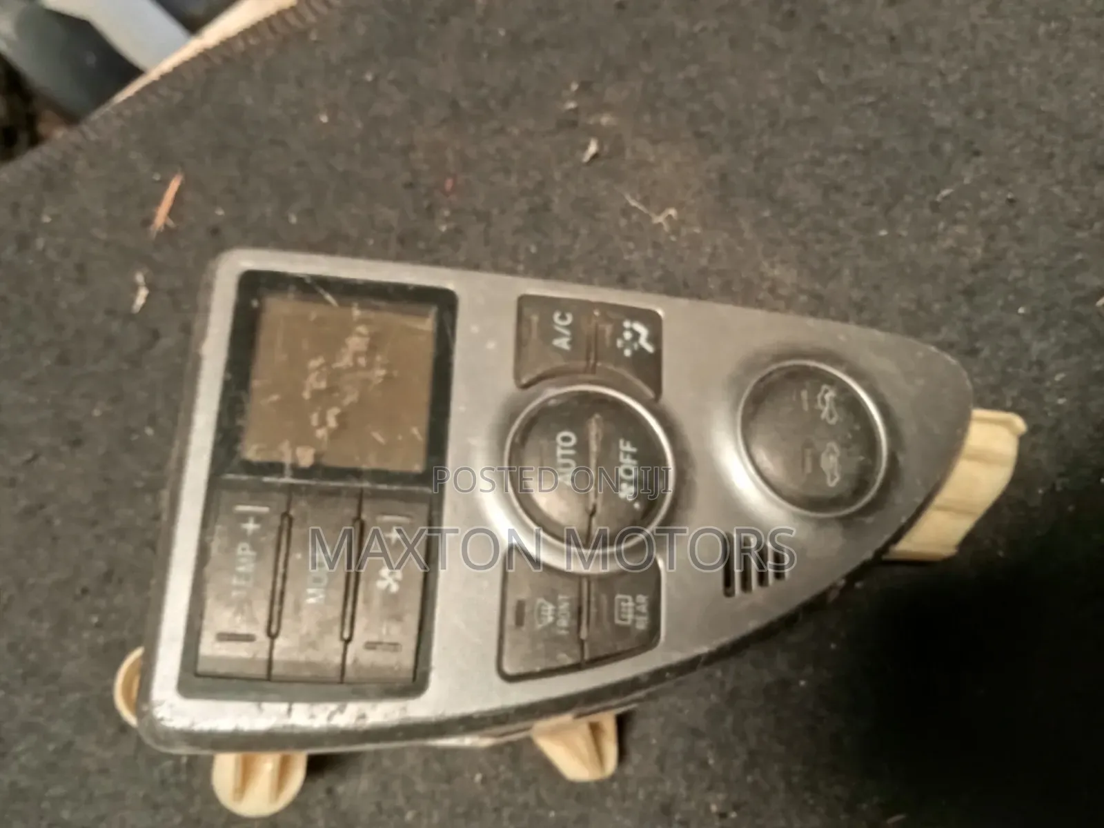 Toyota Ractis Dash Board Ac Control System