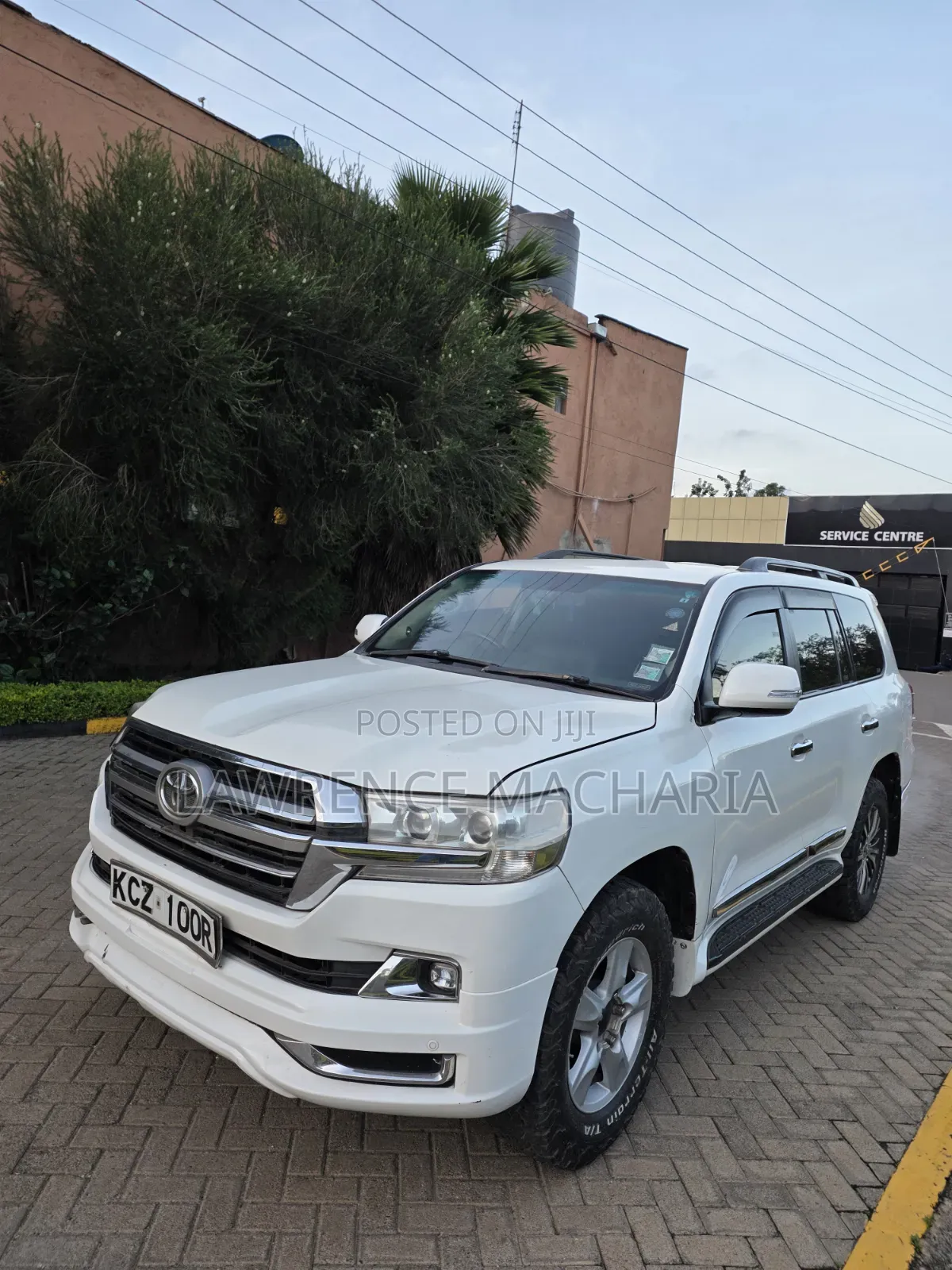Toyota Land Cruiser 2013 White