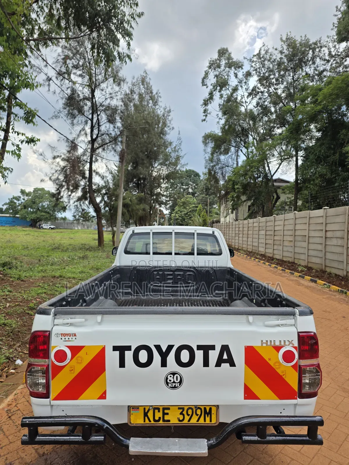Toyota Hilux 2015 White