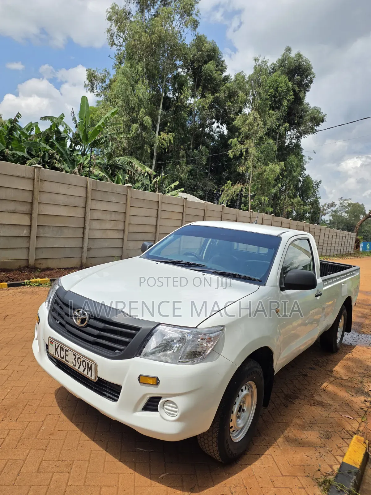Toyota Hilux 2015 White